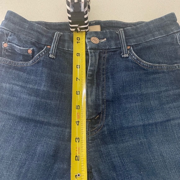 MOTHER Looker Clean Sweep High Waisted Jeans - Picture 8 of 12